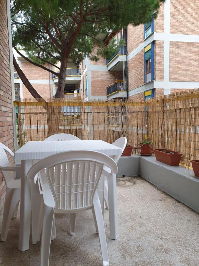 Trilocale Lido Di Roma Apartment Лидо ди Остия Екстериор снимка
